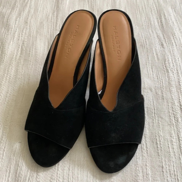 •Halston Heritage• Black Suede Sandals, EEEUC - Picture 2 of 9